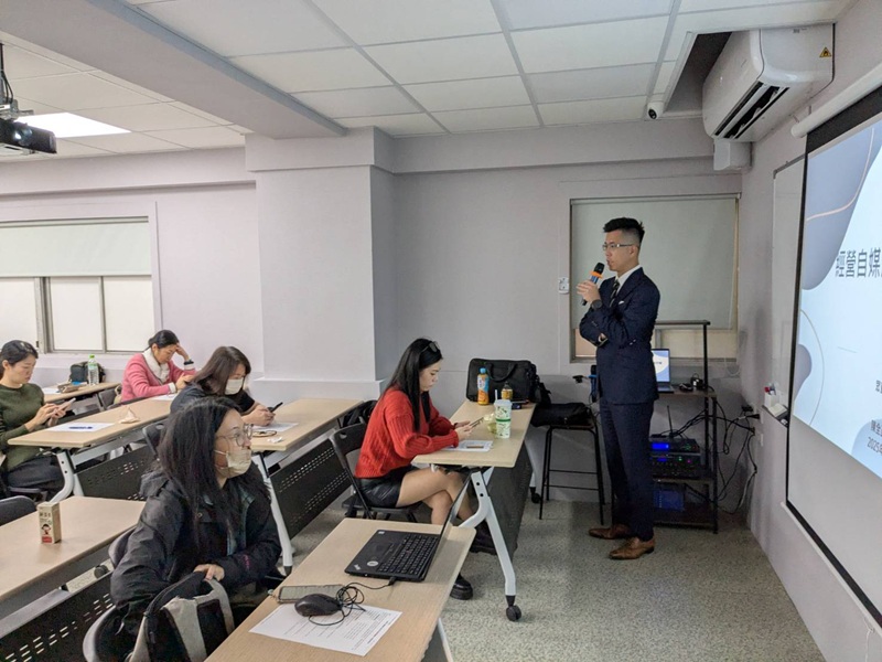【智慧局：擔任著作權宣導講座講師，解說著作權基本觀念與AI生成內容的法律責任與風險】